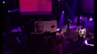 Death In Vegas - Hands Around My Throat - live Benicassim 2003