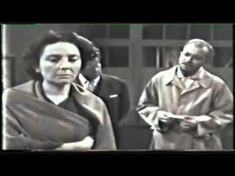 Napoli milionaria - Donna Amalia e la medicina