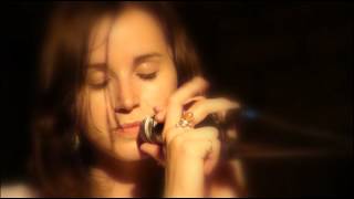 Holly Miranda - Canvas + Lyrics