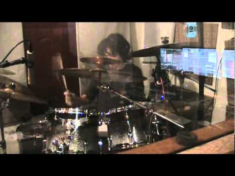 Quarto Sensorial - The Making Of 'Inferno Astral' Drums (Studio Sessions 2010)