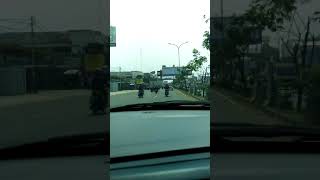 Download lagu Sepinya jalan raya serpong di siang hari mp3
