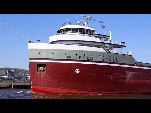 Wilfred Sykes - A Very Rare Sight in the Duluth Piers