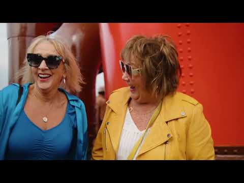 Meet the Paddle Steamer Waverley Team 🚢