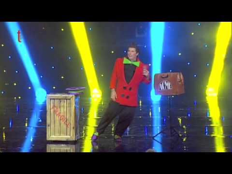 Magic comedy act - Cabaret Show on TV - Magie 49