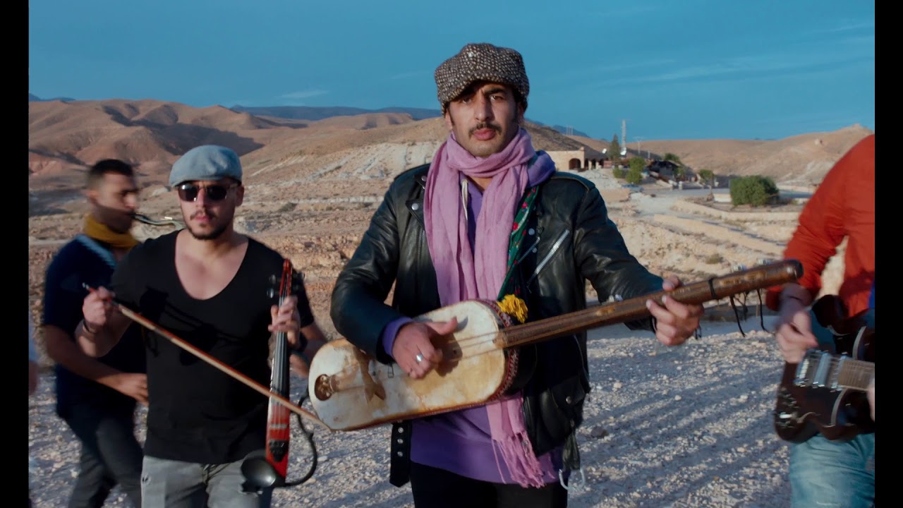 Miniature de la vidéo Until the Birds Return / En attendant les hirondelles (2017) - Trailer (French Subs) du film En Attendant Les Hirondelles