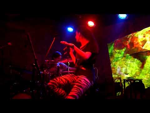Montage: King or Queen ,LIVE @ChapeauRouge, Prague