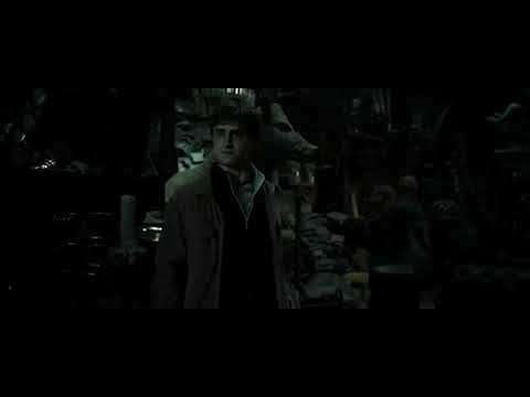 afbeelding Goyle has set the bloody place on fire - Harry Potter and the Deathly Hallows: Part 2