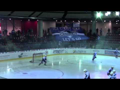 Tifo des supporters Gapençais pendant Gap-Lyon