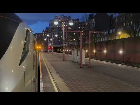 Tunnel Thrash with 68013 Storming out of London Marylebone - 24/02/24