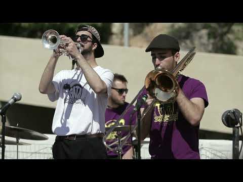 Gata brass band - Funk - Directo en La Guajira