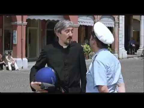 Il prete e il vigile