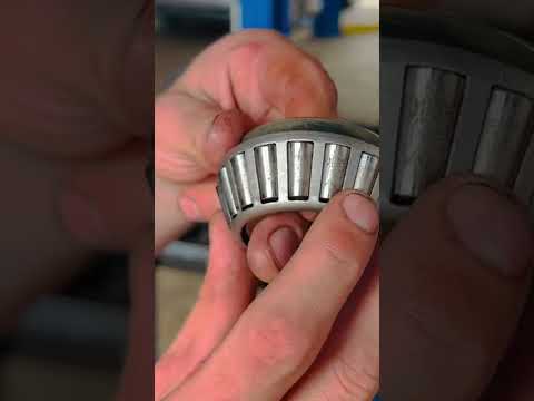 What’s causing that differential roaring noise? #shorts
