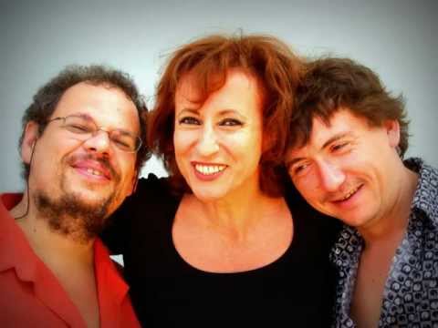 Stornelli A Saltarello - Trio Rouge (Lucilla Galeazzi)