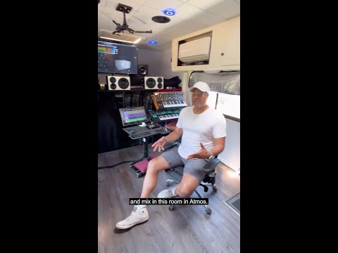 🚌 Touring the mix bus 📷 Mobile Sessions