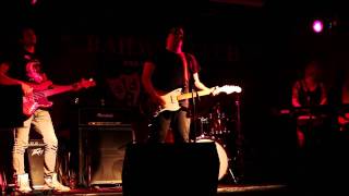 Diamond Dancer -  H (live)