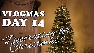 MINIMAL decorating for Christmas | Vlogmas Day 14