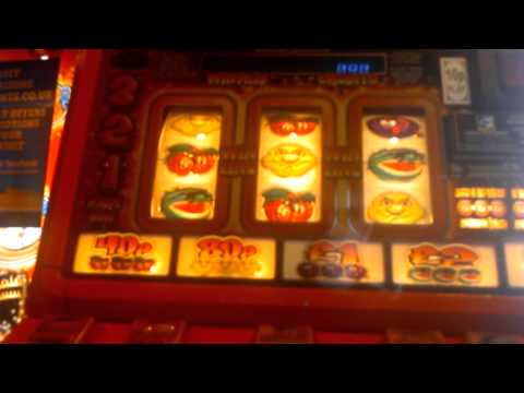 clockwork oranges  fruit machine uk arcade slots 2015