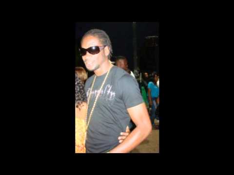 Bounty Killer & Iyara - We A Warn Dem {Live Rounds Riddim} February 2011.wmv