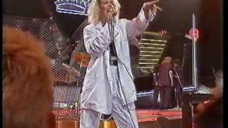 Kim Wilde: Treat Me Nice