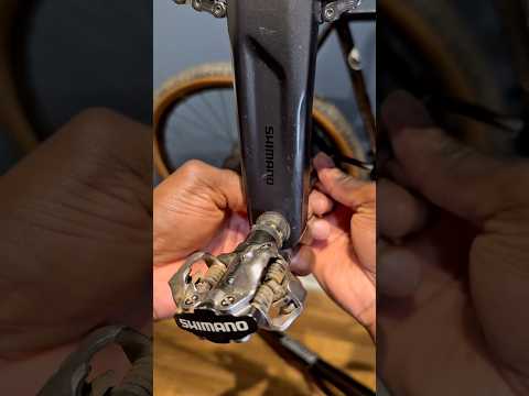 How to take your pedals off
