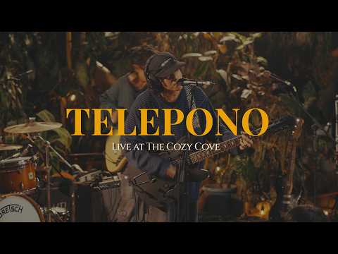 Telepono (Live at The Cozy Cove) - ONE CLICK STRAIGHT