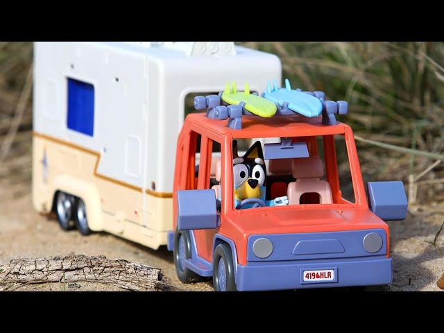 Vídeo relacionado con Play-Doh Bluey va de Campamento - con Herramientas con Tema de Campamento - Juguetes de Manualidades para niños y niñas a Partir de 3 años