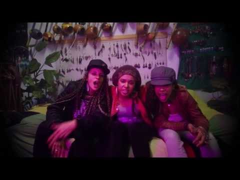 Odisseia das Flores - Sem curva na ideia (Vídeo Oficial)