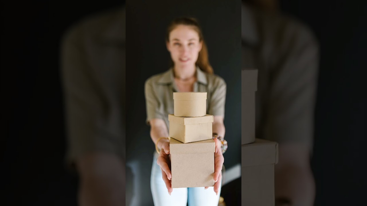 What is Dropshipping