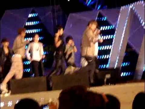 [FANCAM] 100515 Super Junior Sorry Sorry Open Concert