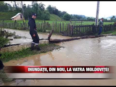 Inundaţii, din nou, la Vatra Moldoviţei