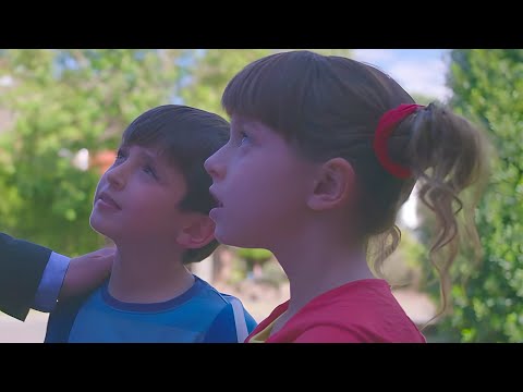 SUMMER HOLIDAYS! ☀️ 🥵 🤩 | TOPSY & TIM | WildBrain Kids