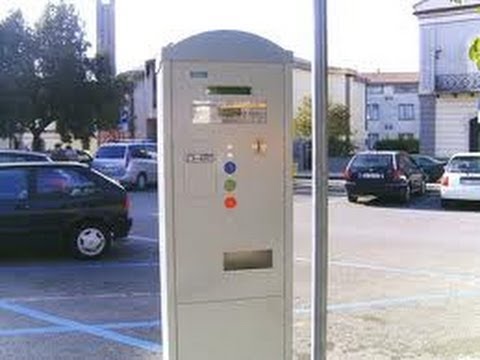 Fuorigrotta: parcheggiati truffati