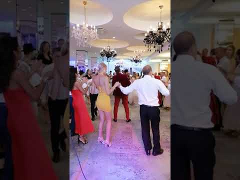 Formație Nuntă Bacău, Florin Tănase Band 0754860616 /Colaj nunta Hanul Marioarei 2021 COVER