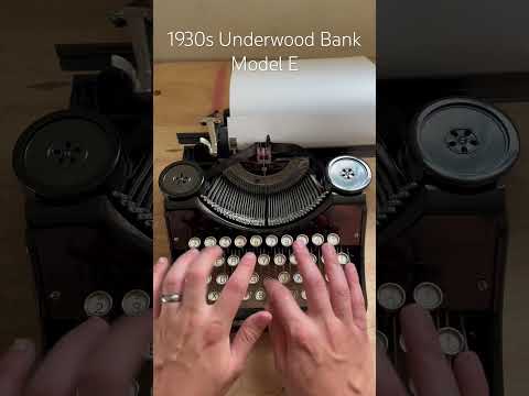 1930s Underwood Bank Typewriter #vintage #typewriterrevolution  #asmr #wednesdayaddams