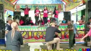 Download lagu JAIPONG TARMAN GROUP, IN lamaran,Pringkasap, karatagan mp3 Download lagu JAIPONG TARMAN GROUP, IN lamaran,Pringkasap, karatagan mp3