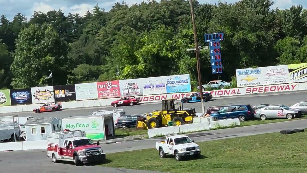 Hudson Speedway Pure Stocks Heat Race
