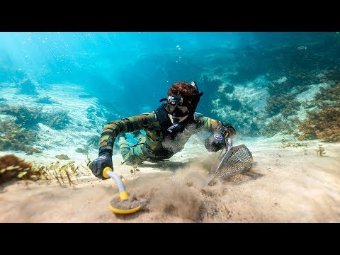 Found Lost Jewelry While Metal Detecting Underwater in Clear Water! (Best Finds of Jan.) | DALLMYD