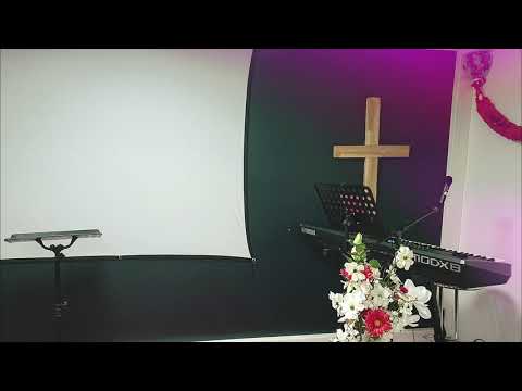 J'entre dans le Saint des saints au piano