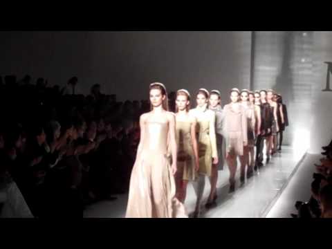 Max Mara Part 2 Fall Winter 2011-12.mp4