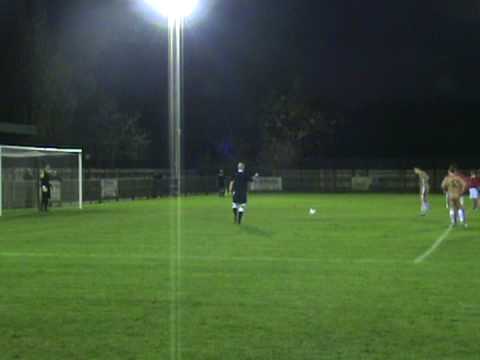 Uxbridge v Truro City : 15.11.08 Stonebridge Penalty.