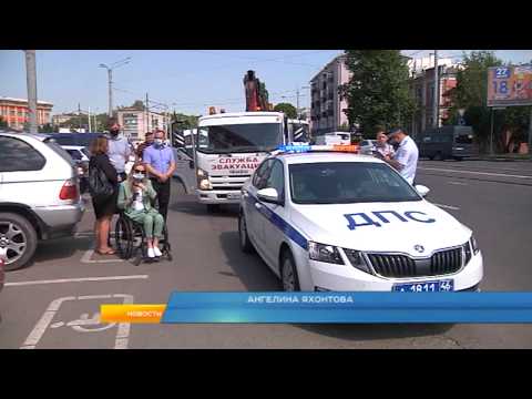 Куряне продолжают парковаться не по правилам