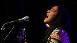 Carla Morrison - Sin Despedir (Show Tecate 22-12-2012)
