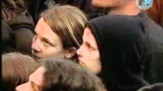 Gravediggaz---Defective-Trip-(Performed-Live-for-MTV`s-Rock-Am-Ring).flv