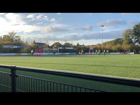 Mahmoud maakt de winnende WVV’34 -Vv Reünie