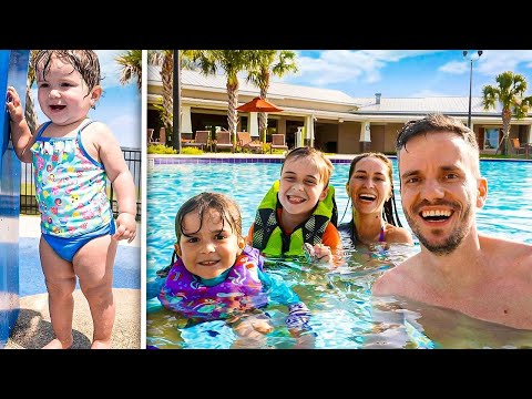 FAMÍLIA BRANCOALA NA PISCINA DA ESPANHA E ESTADOS UNIDOS