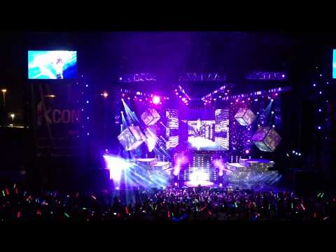 121013 G.NA - I'll Back Off So You Can Live Better -  KCON 2012 Irvine [fancam]