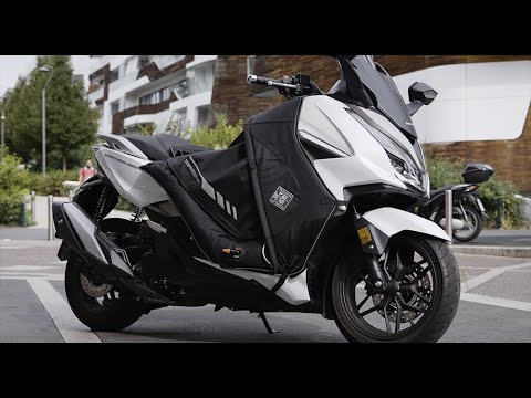 Termoscudo Coprigambe Per Scooter Tucano Urbano Modello Termoscud R173 Evo Per Peugeot Metropolis 3 Ruote P15527