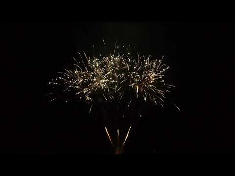 Raining Hell Πυροτεχνήματα πακέτο 100 βολών EC0105/100