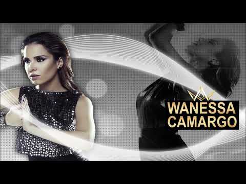 Wanessa Camargo e Brisa Carrillo - Muñeca Plástica.