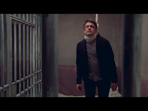 Amar C660- Julián se suicida en la cárcel